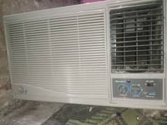 Pel window AC with original gas and no repair