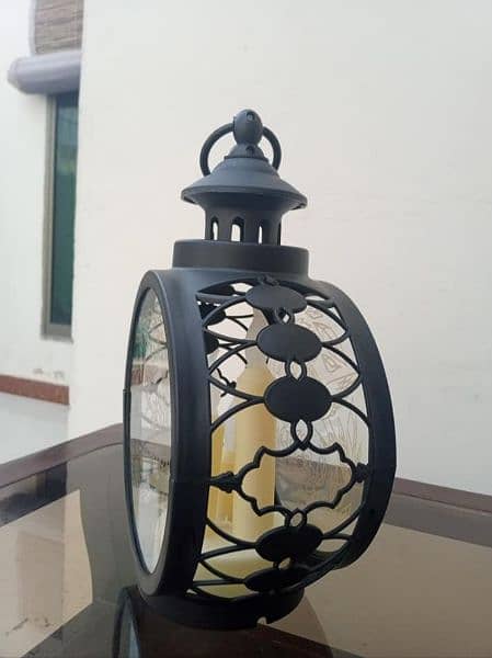 LED Lantern 1