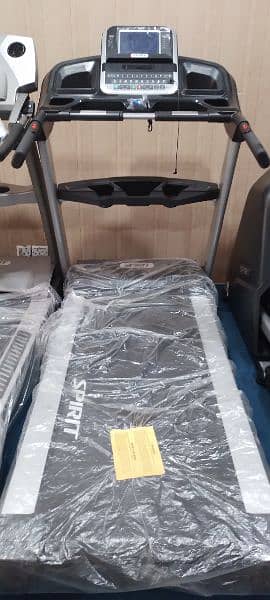 spirit usa  Sami commercial treadmill gym and fitness machine 5