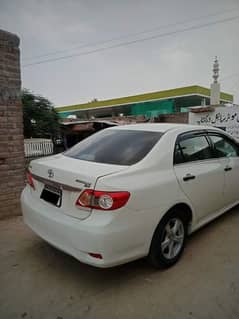 Toyota Corolla GLI 2011