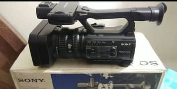 2 piece sony nx100 camcorders and 4 piece Panasonic ux90 4k camcorders