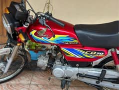 CD 70 Bike new condition