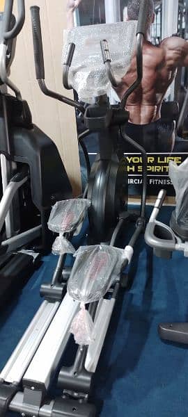 spirit usa commercial elliptical trainer gym and fitness machine 3