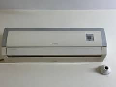 Gree 1.5 ton - Non inverter AC