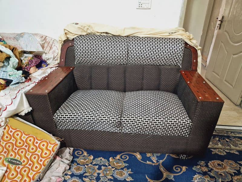 Comfortable Luxury sofa set For Sale 1