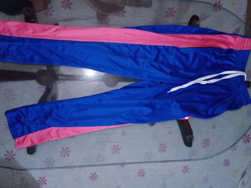 sports uniform 4