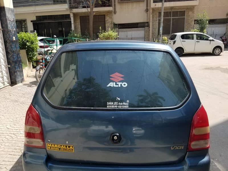 Suzuki Alto 2007 family use car 5