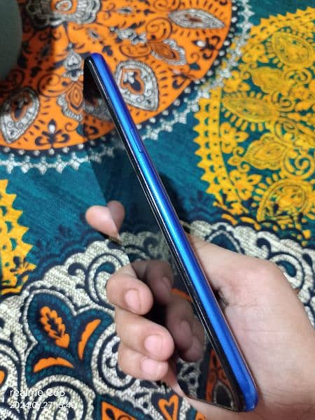 realme 5 crystal blue final price 16000 2