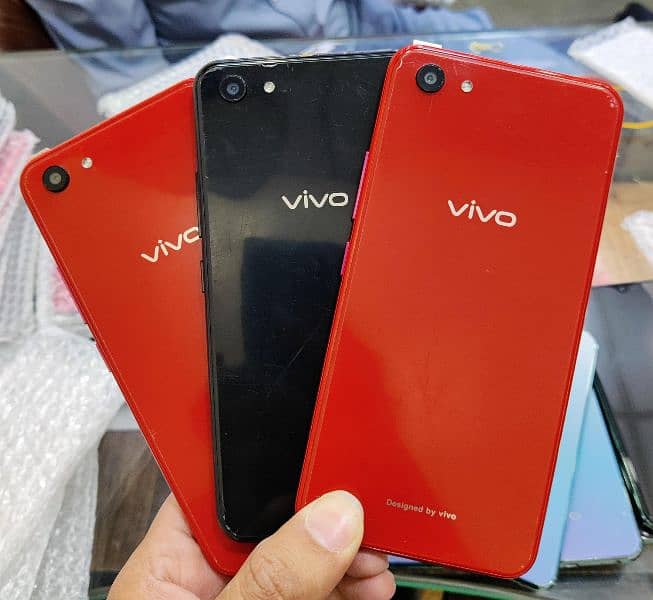 Vivo Y83  4/64GB Vivo Y85  4/64GB Oppo  A57  4/64GB 0