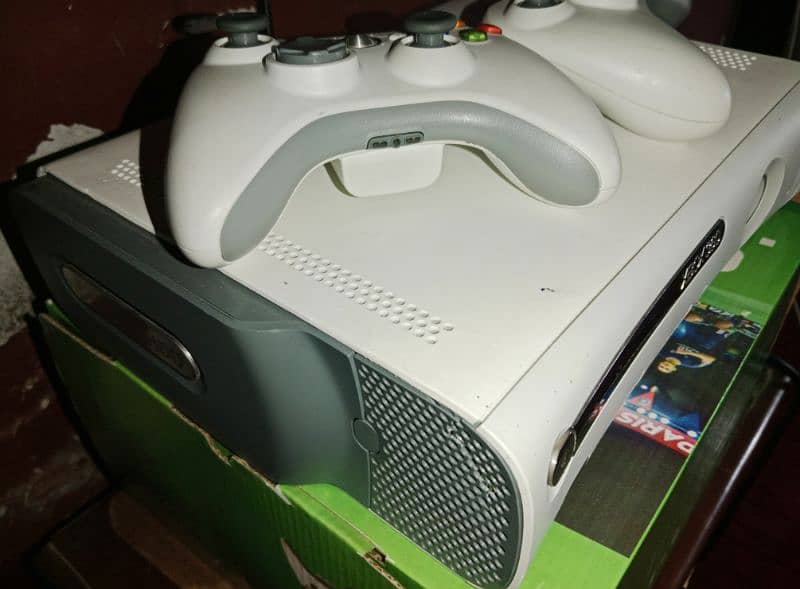 Xbox 360 Fat 320 Gb White 2