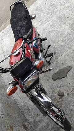 Honda CG 125 Location Lahore demand 185000