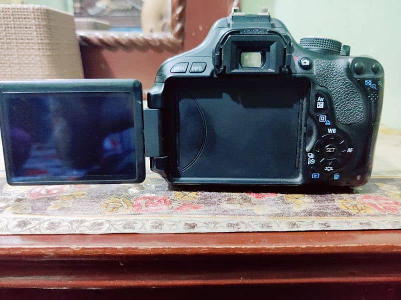 CANON DSLR CAMERA 2