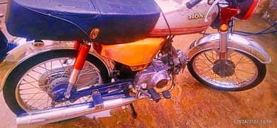 Honda 70cc bike model 1985 genioun Condition bike