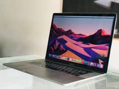 Apple MAcBook Pro 2019/core i7/16GB RAM/256GB ssd/15" Ratina Dispaly