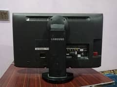 Samsung Ki ha 24" wali ha led ha koi masala Ni ha as ko