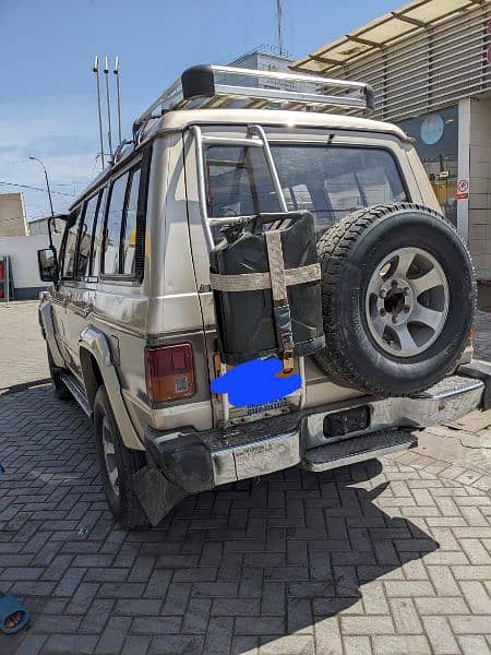 Mitsubishi Pajero 1984 5