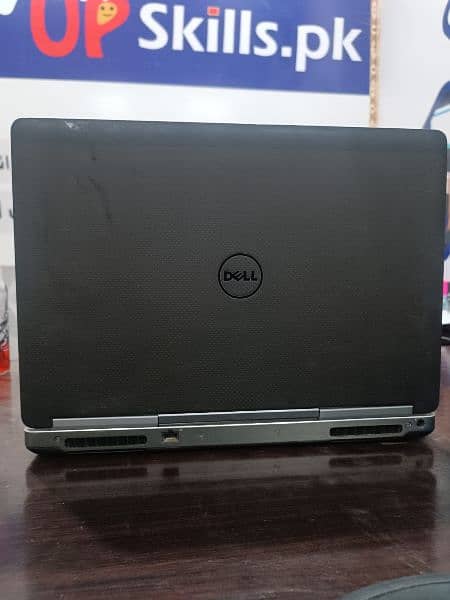 Dell Precision 7520 (Personal Used) 3