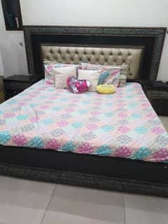 side tables/ bed set/ single bed/ bed room/ furniture/double bed