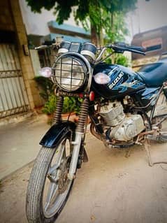 Suzuki GS 150 SE