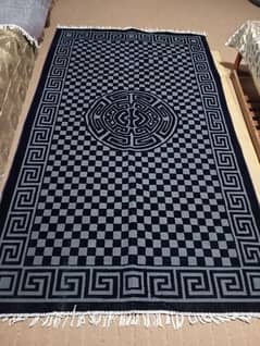 Beautiful versace design rug in blue color