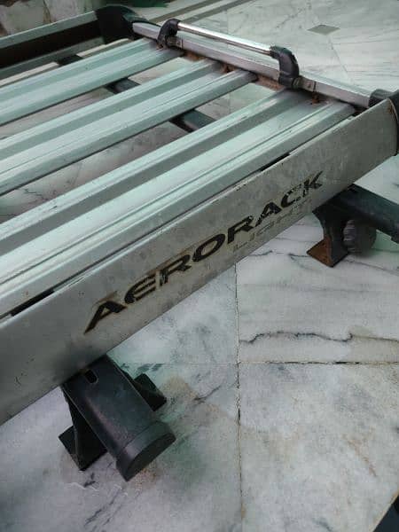 Aerorack roof carrier 3