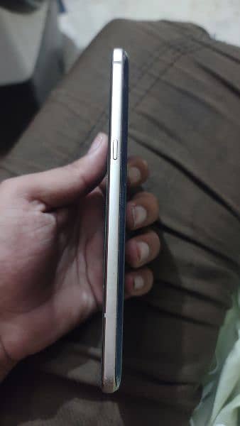 LG V60 PTA Official Single Sim Excellent Condition 1