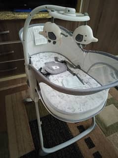 deluxe multi functional bassinet