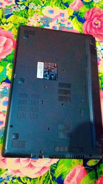 Acer aspire e 15 with Gtav 12 GB ram 1000 GB hdd mokka per Kam ho gaeg 4