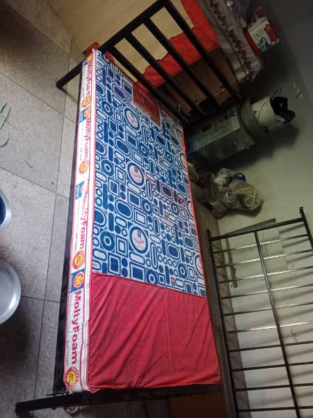 Iron bed set/bed set/single bed (two single bed) with metres 2