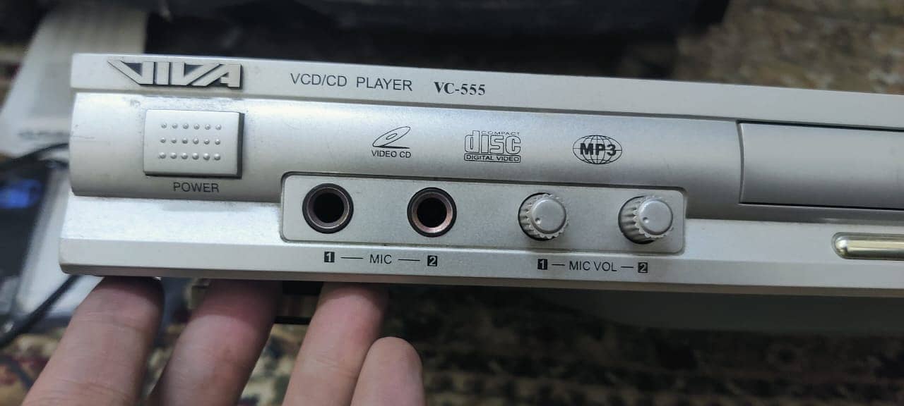 Original CD player 10