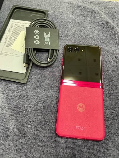 motorola razr 40 flip 256 non pta 2