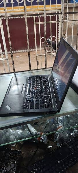 Lenovo Thinkpad x250 
i5 5th generation 3