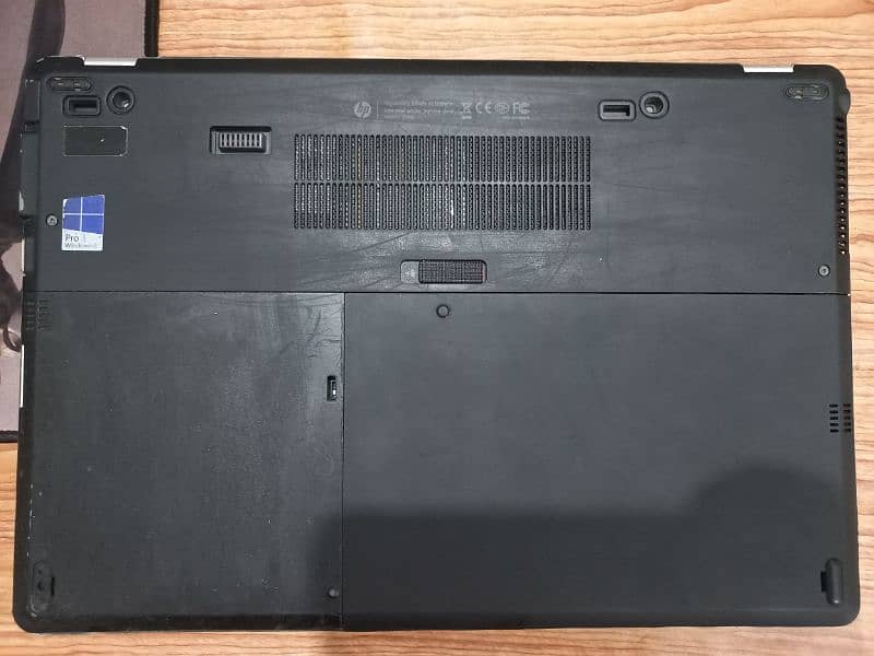 Laptop For Sale [HP FOLIO 9470m] 5