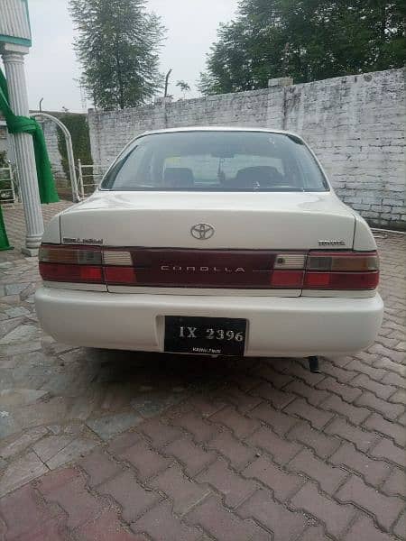 Toyota Corolla 2.0 D 2000 5