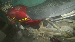 yamaha junoon 4 stoke only running piage cpls ok. engine abi banaya he