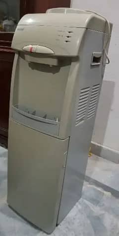 Orient Water Dispenser 9/10 Condition