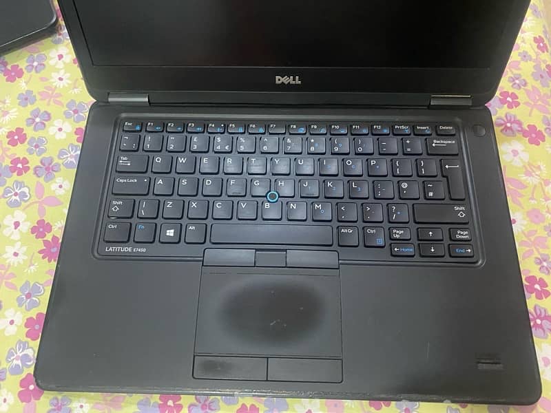 Dell Latitude E7450 Core i5 5th gen 8gb 256ssd 4