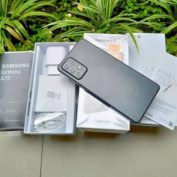 Samsung Galaxy a72 complete box 4