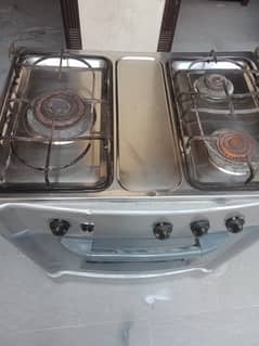 Oven +  Stove For Sale in very Cheap Price