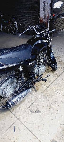 suzuki GD 110 for sel total genian all ok exchange  honda 70 22 modal 5