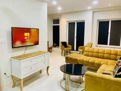 One bedroom apartment for rent on daily basis in bahria town lahore