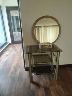 tv trolley with mirror