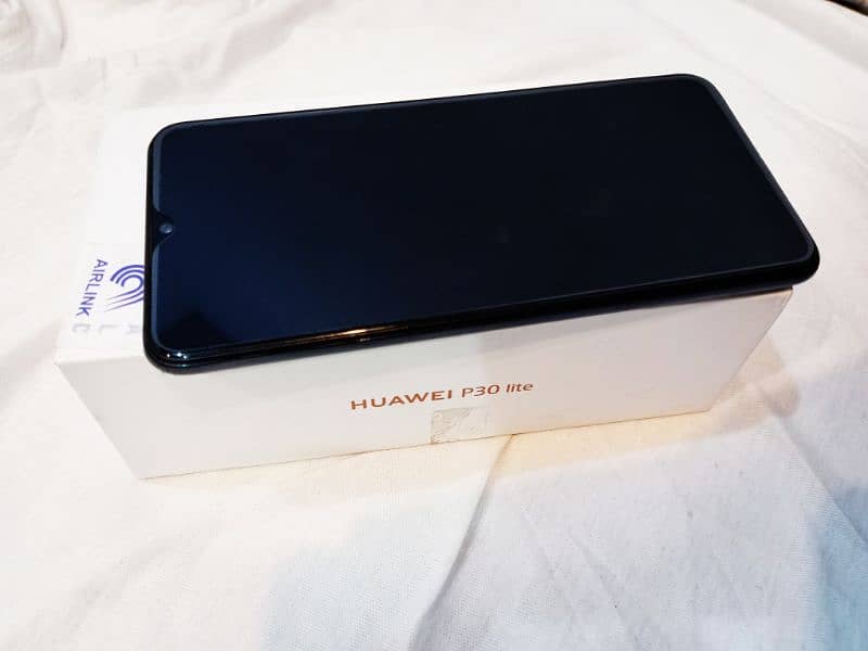 Huawei P 30 Lite 128 / 4 1