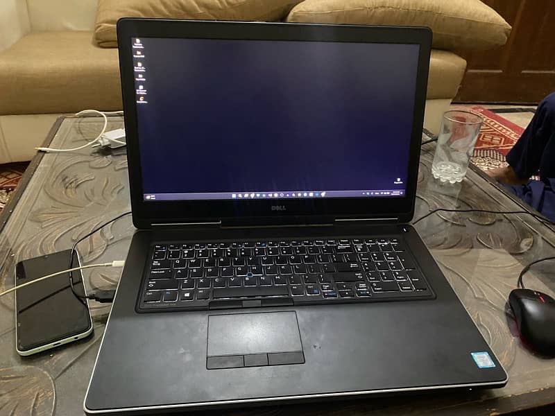 Dell Precision 7710 Workstation Laptop 0