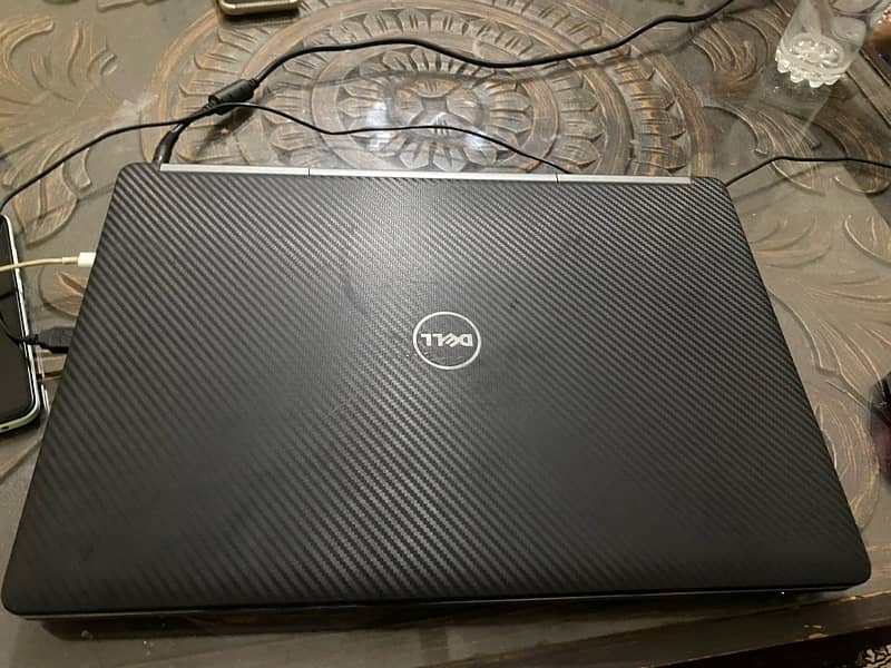 Dell Precision 7710 Workstation Laptop 2