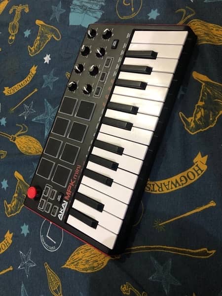 AKAI MPK mini 0