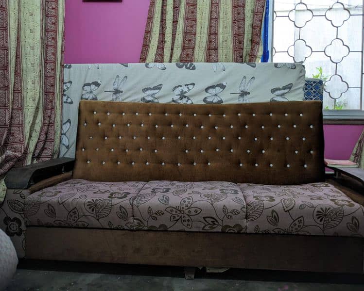 3 seater sofa 1