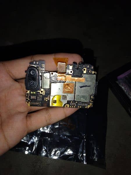 Samsung m30s board , mi note 7 board . 1