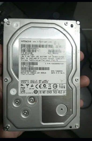 2Tb hard drive , 100 % Health, excellent performance 2