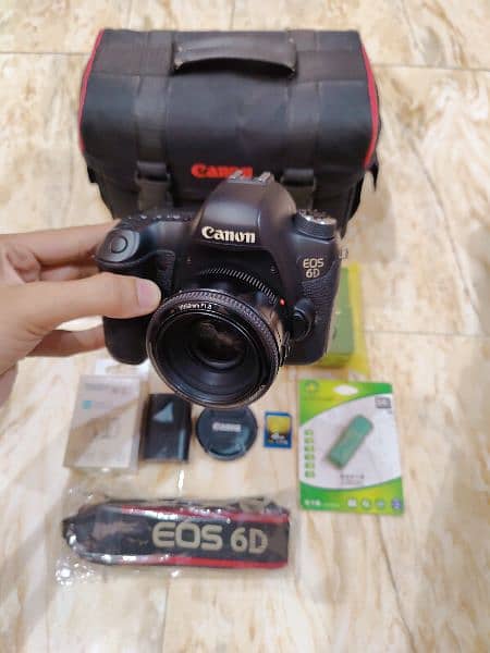 Best Budget canon nikon Dslr available, call or Whatsapp 03032874479 8